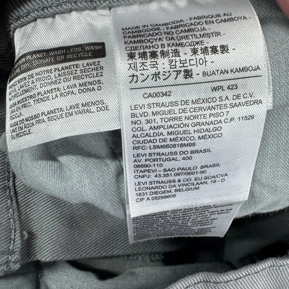 Levis 514 Mens Straight Fit Grey Denim Jeans 35x30 (actual)  00514-0941